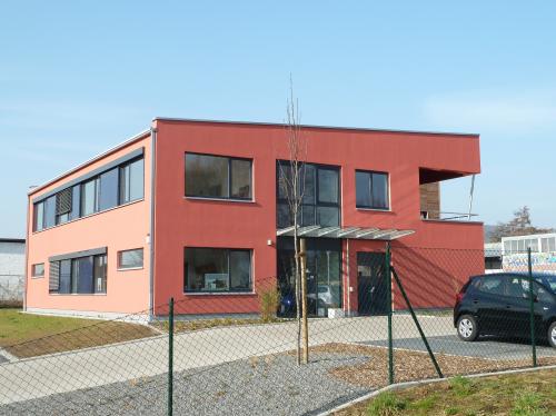  Betriebsgeb�ude im Schwarzen Weg